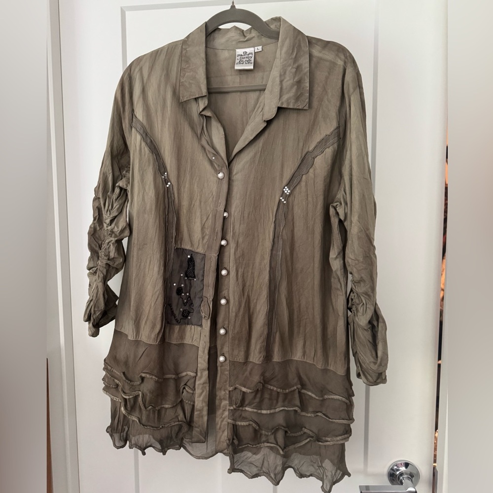 Parsley & Sage Khaki Blouse